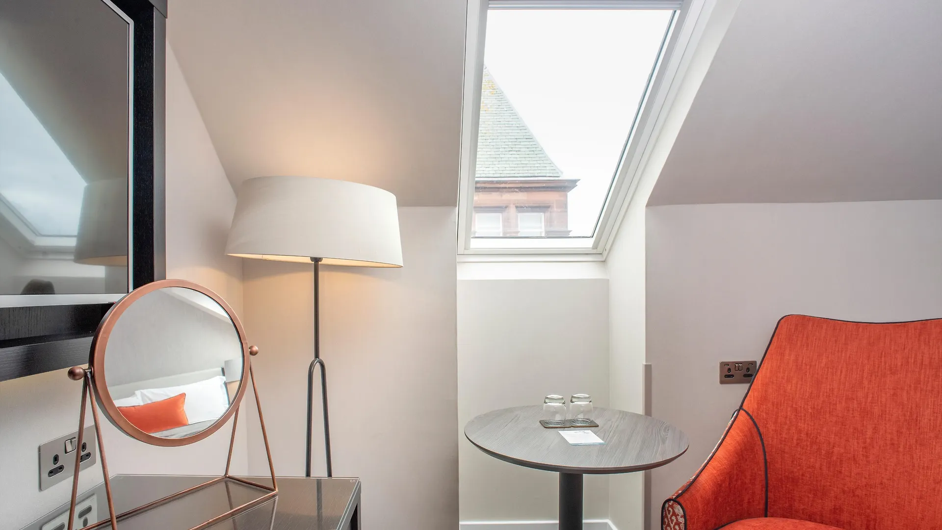 Ten Hill Place Edinburgh 4*,