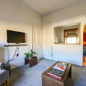 Apartment Guestready - Comfortable Flat Close To Centre